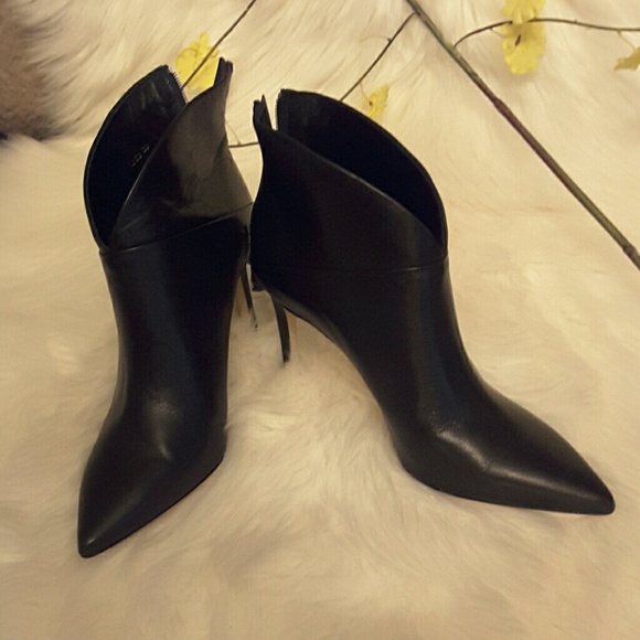 Griciarancio genuine leather ankle boot black